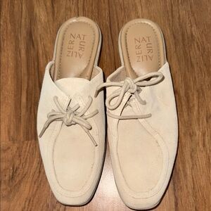 Naturalizer Beige Slip-On Mules